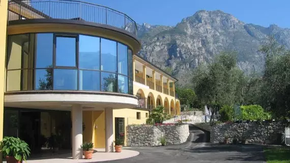 Hotel Mercedes | Lombardy - Brescia (il) - Limone sul Garda