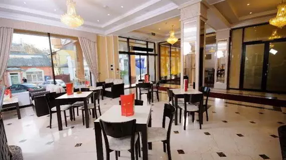 Regency Hotel | Kişinev