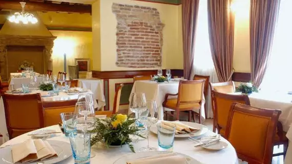 Hotel Villa Malaspina | Veneto - Verona (ve civarı) - Castel d'Azzano