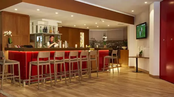 Ramada Landhotel Nürnberg | Bavyera - Orta Franconia