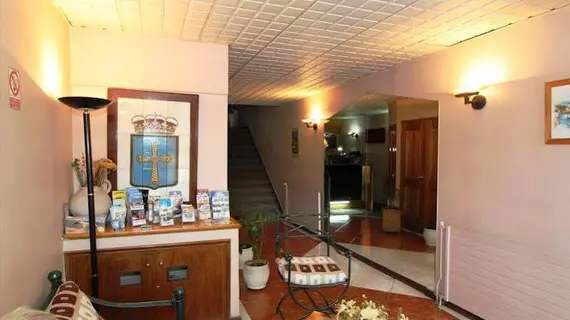 Hotel Monteverde | Santiago - Santiago (ve civarı) - Santiago - Bellavista