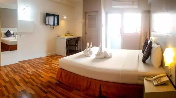 Eastiny Inn Hotel | Chonburi (vilayet) - Pattaya (ve civarı) - Pattaya - Pattaya Körfezi