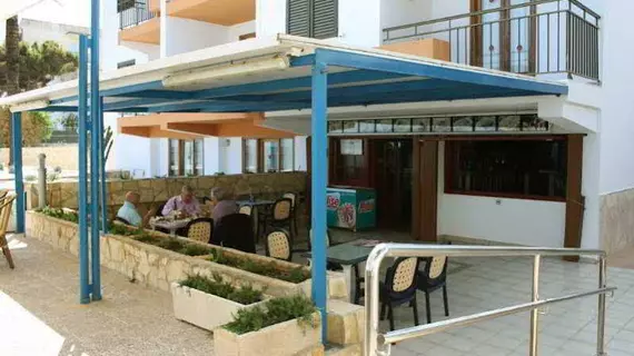 Apartamentos Llevant | Balearic Adaları - İbiza Adası - Ibiza Kent Merkezi - Figueretas