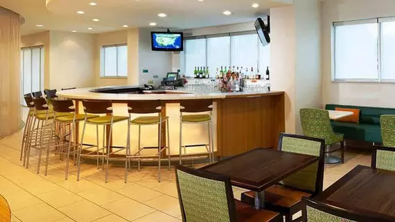 Springhill Suites Miami Airport East/Medical Center | Florida - Miami (ve civarı) - Miami