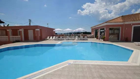 Paradiso Aparthotel | İyon Adaları - Korfu - Dassia