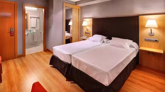 Hotel Villa Gomá | Aragon - Zaragoza (vilayet) - Zaragoza - Romareda