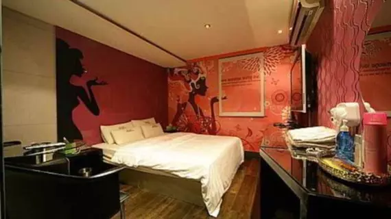 Queen 21 Hotel Sinchon | Gyeonggi - Seul (ve civarı) - Seul - Shinchon