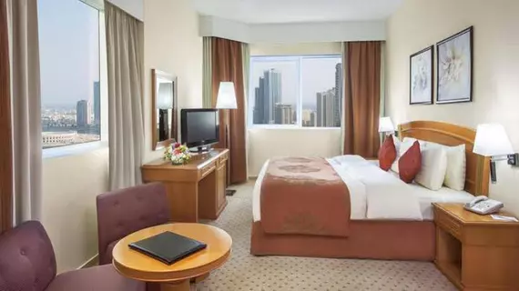 Golden Tulip Sharjah Hotel Apartments. | Şarika - Sharjah - El Mecaz