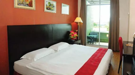 Hotel Kensington | Sabah - Sandakan