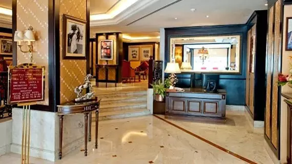 Ascot Hotel | Dubai - Dubai