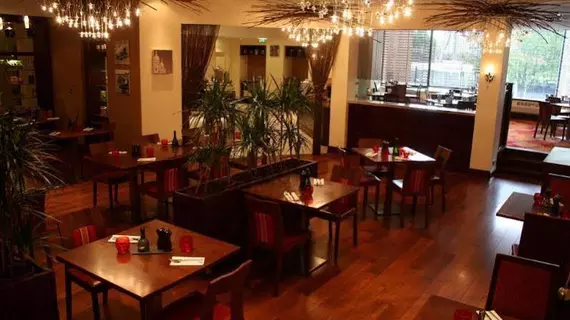 Cardiff Marriott Hotel | Galler - Monmouthshire - Cardiff (ve civarı) - Cardiff - Castle Quarter