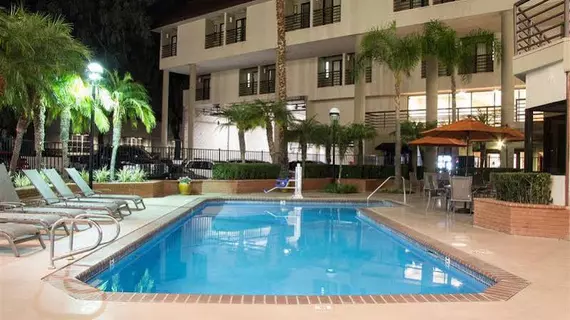 Best Western Plus Irvine Spectrum Hotel | Kaliforniya - Orange County - Lake Forest