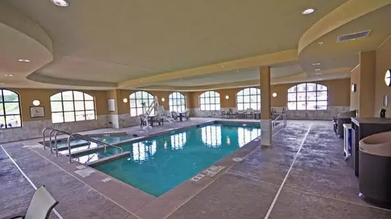 STAYBRIDGE SUITES EAU CLAIRE - ALTOONA | Wisconsin - Eau Claire (ve civarı) - Altoona