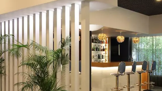 Hotel 3K Barcelona | Lizbon Bölgesi - Lizbon  Bölgesi - Lizbon Eski Kent Bölgesi - Avenidas Novas