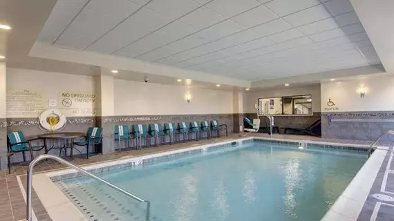 Hampton Inn & Suites Springfield/Downtown | Massachusetts - Springfield (ve civarı) - Springfield