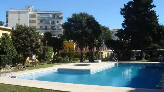 Apartamentos San Carlos | Andalucia - Malaga İli - Benalmadena