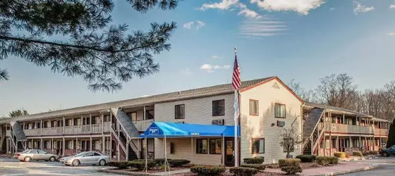 Rodeway Inn Groton | Connecticut - Mystic - New London (ve civarı) - Groton - Long Hill