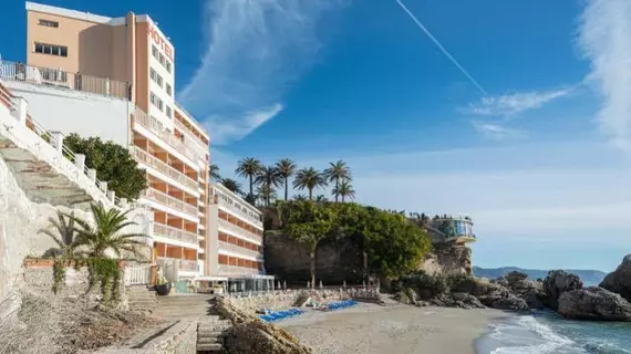 Hotel Balcón de Europa | Andalucia - Malaga İli - La Axarquía - Nerja - Nerja Kent Merkezi