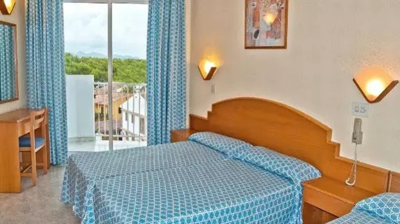 Apartamentos Sofia | Balearic Adaları - Mayorka Adası - Alcudia