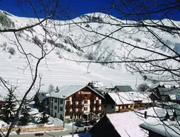 Etendard De St Sorlin | Auvergne-Rhone-Alpes - Savoie (bölge) - Saint-Sorlin-d'Arves