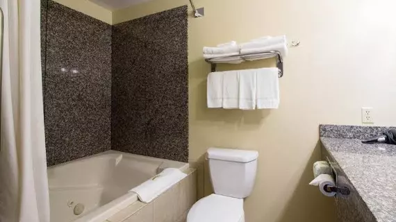 Quality Inn Marshall | Minnesota - Marshall