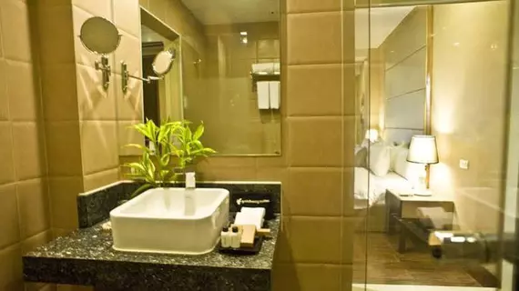 Goldberry Suites and Hotel | Mactan Island - Lapu-Lapu