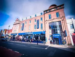 Travelodge Derry | Kuzey İrlanda - Londonderry (ilçe) - Londonderry