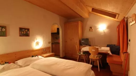 Residence Salvan | Trentino-Alto Adige - Güney Tirol (il) - Corvara in Badia