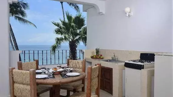 Emperador Vallarta Beachfront Hotel and Suites | Nayarit - Bahía de Banderas - Puerto Vallarta (ve civarı) - Puerto Vallarta - Romantic Zone