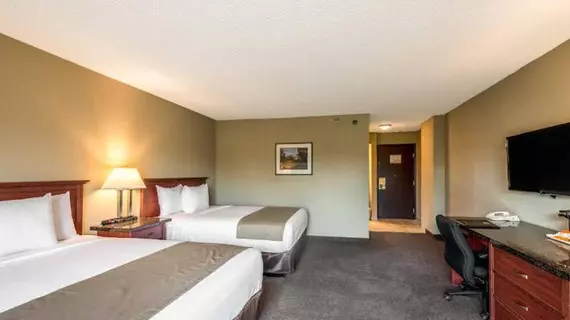 RODEWAY INN & SUITES | Oregon - Portland (ve civarı) - Portland