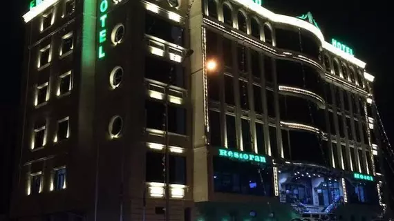 Hotel Emerald | Bakü (ve civarı) - Baku