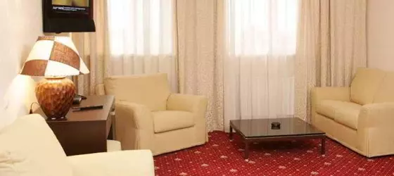 Hotel Genoff | Krasnodar Krayı - Krasnodar