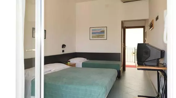 Hotel St Pierre | Emilia-Romagna - Rimini - Marina Centro