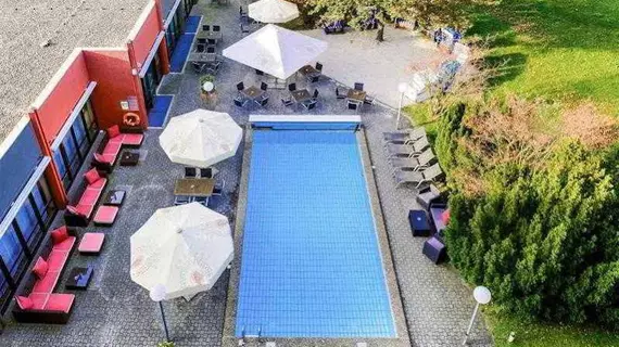 Fürther Hotel Mercure Nürnberg West | Bavyera - Orta Franconia