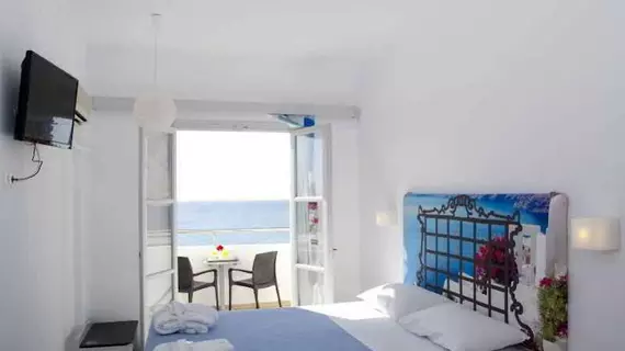 RK Beach Hotel | Ege Adaları - Santorini