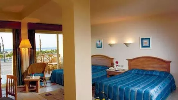 Hurghada Coral Beach Hotel | Kızıldeniz İli - Hurgada (ve civarı) - Hurgada - Village Road