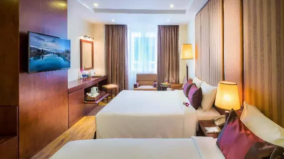 Royal Lotus Hotel Saigon | Binh Duong (vilayet) - Ho Şi Min Şehri (ve civarı) - Ho Chi Minh City - Quận 1 - Japon Mahallesi