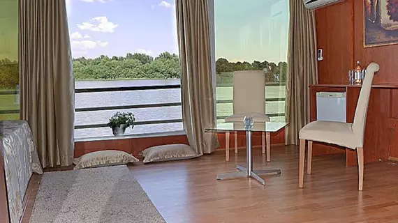 Compass River City Hotel | Belgrad - Ledine - Yeni Belgrad