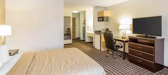 Quality Inn & Suites Lakewood | Kolorado - Denver (ve civarı) - Lakewood