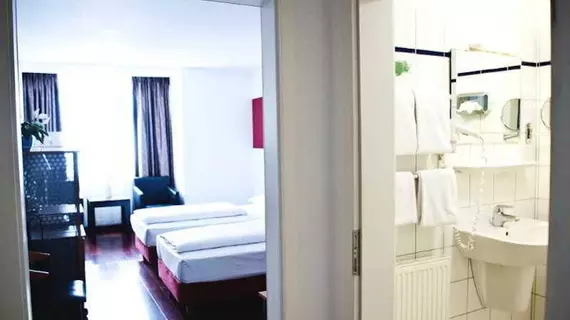 Hotel Batavia | Kuzey Ren-Westfalia - Düsseldorf (ve civarı) - Düsseldorf - Stadtmitte