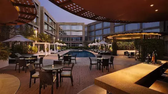 Hilton Bangalore Embassy GolfLinks | Karnataka - Bengaluru (ve civarı) - Bengaluru