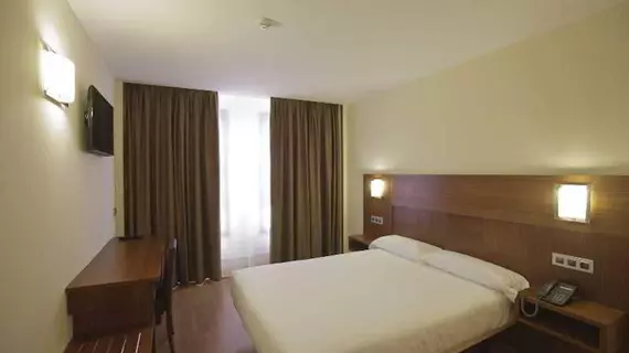 Hotel Zalle Don Fernando | Asturias - Oviedo (ve civarı) - Siero