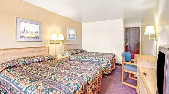 Super 8 Motel - Carson City | Nevada - Carson City (ve civarı) - Carson City