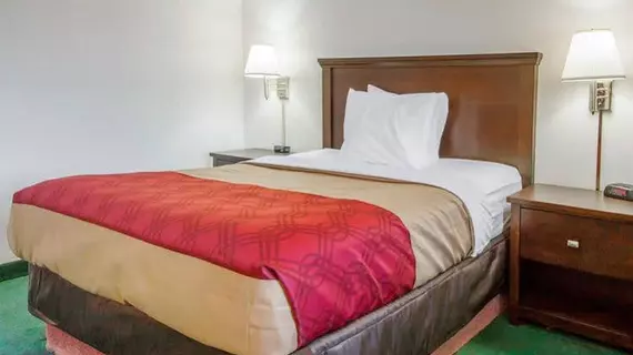 Econo Lodge Lincoln City | Oregon - Oregon Coast - Lincoln City