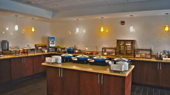 Best Western Plus Cincinnati Riverfront Downtown Area | Ohio - Cincinnati (ve civarı) - Covington