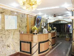 Hotel Neelkanth Bliss | Gujarat - Ahmedabad Bölgesi - Ahmedabad