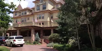 Cliff House at Pikes Peak