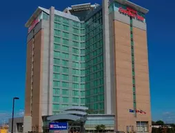 Hilton Garden Inn Toronto Airport