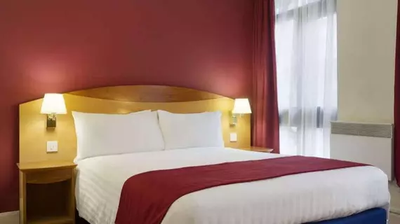 Waterloo Hub Hotel & Suites | Londra (ve civarı) - Lambeth - Waterloo