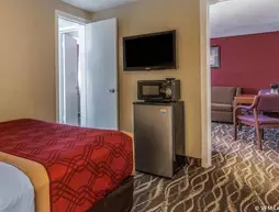 Rodeway Inn & Suites Sheridan | Wyoming - Sheridan (ve civarı) - Sheridan